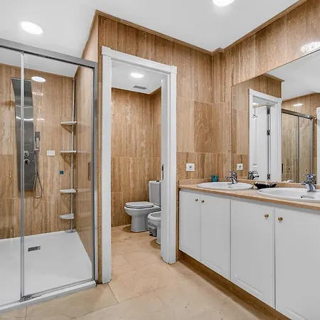 Апартаменты Duque Dream 5 Bedroom Адехе